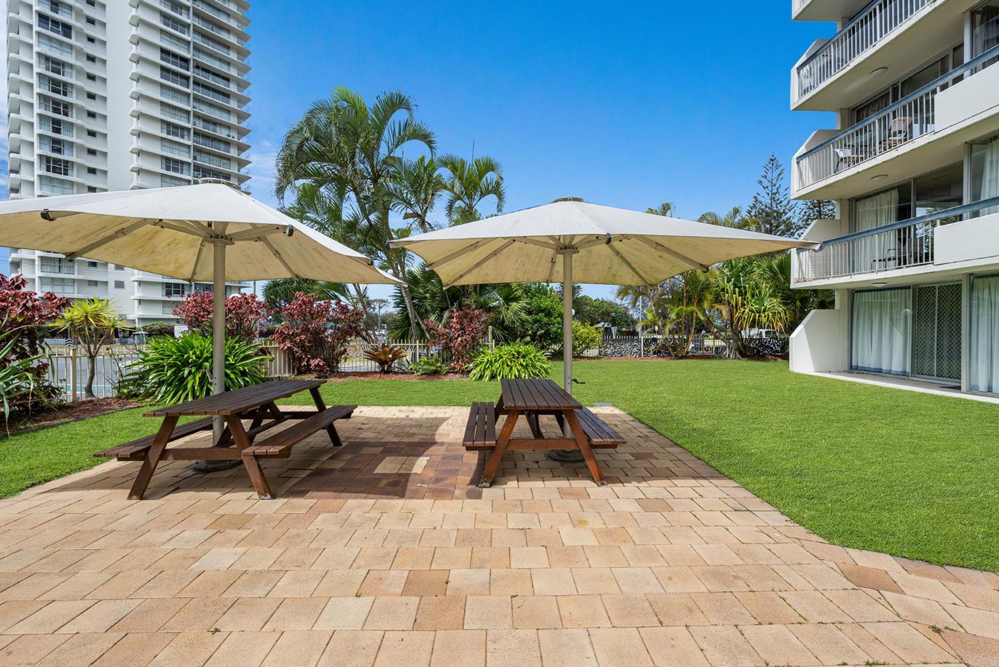 Hi Ho Beach Apartments On Broadbeach Gold Coast Kültér fotó